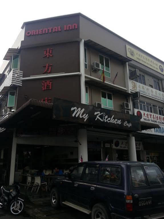 东方酒店 古晋 外观 照片